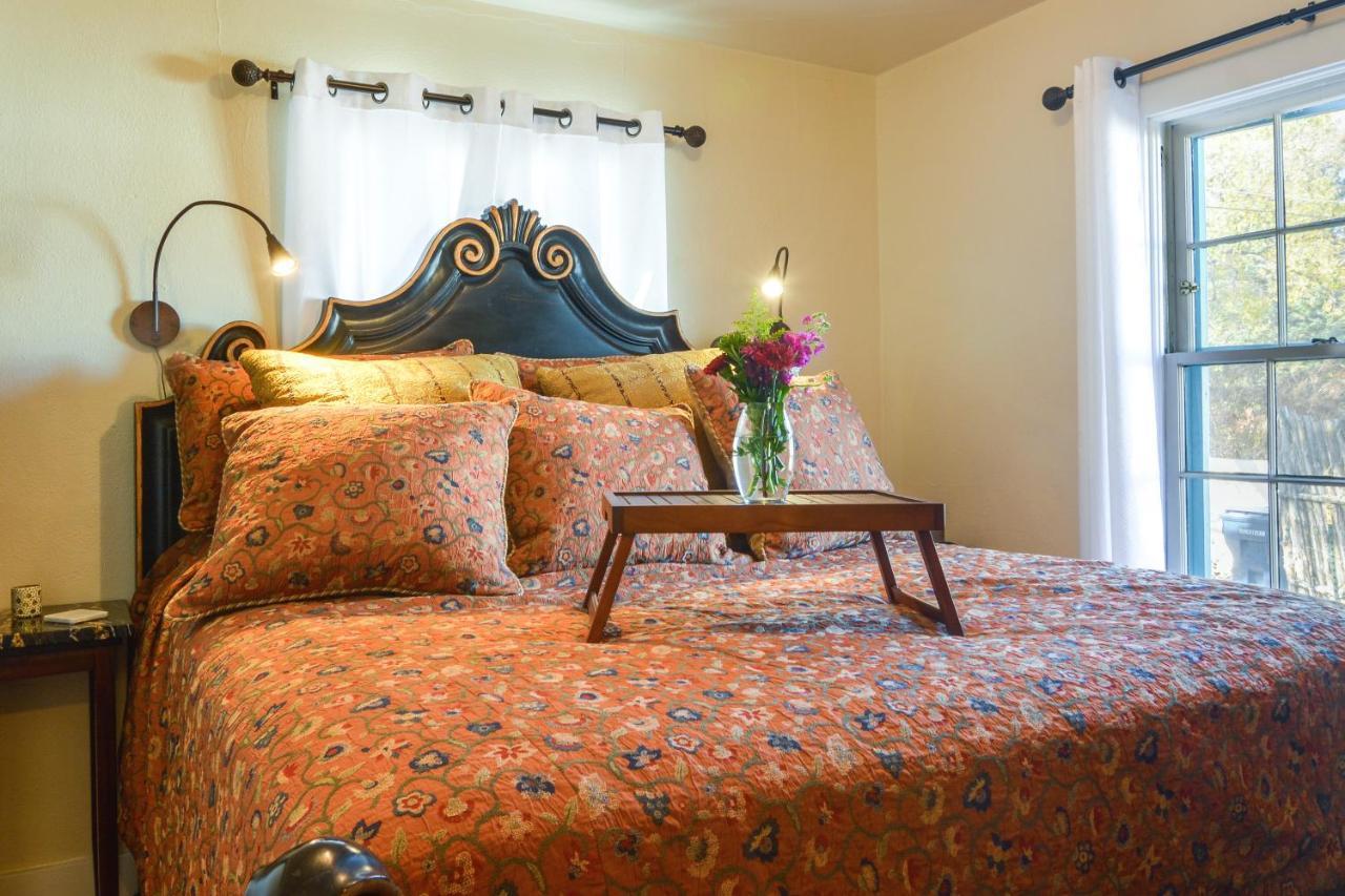 Cozy Adobe Casita 1 Mile To Santa Fe Plaza! Villa ภายนอก รูปภาพ